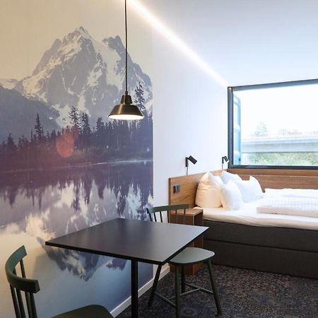 Tin Inn - Heinsberg - Das Hotel Aus Hochwertig Ausgebauten Ueberseecontainern Luaran gambar